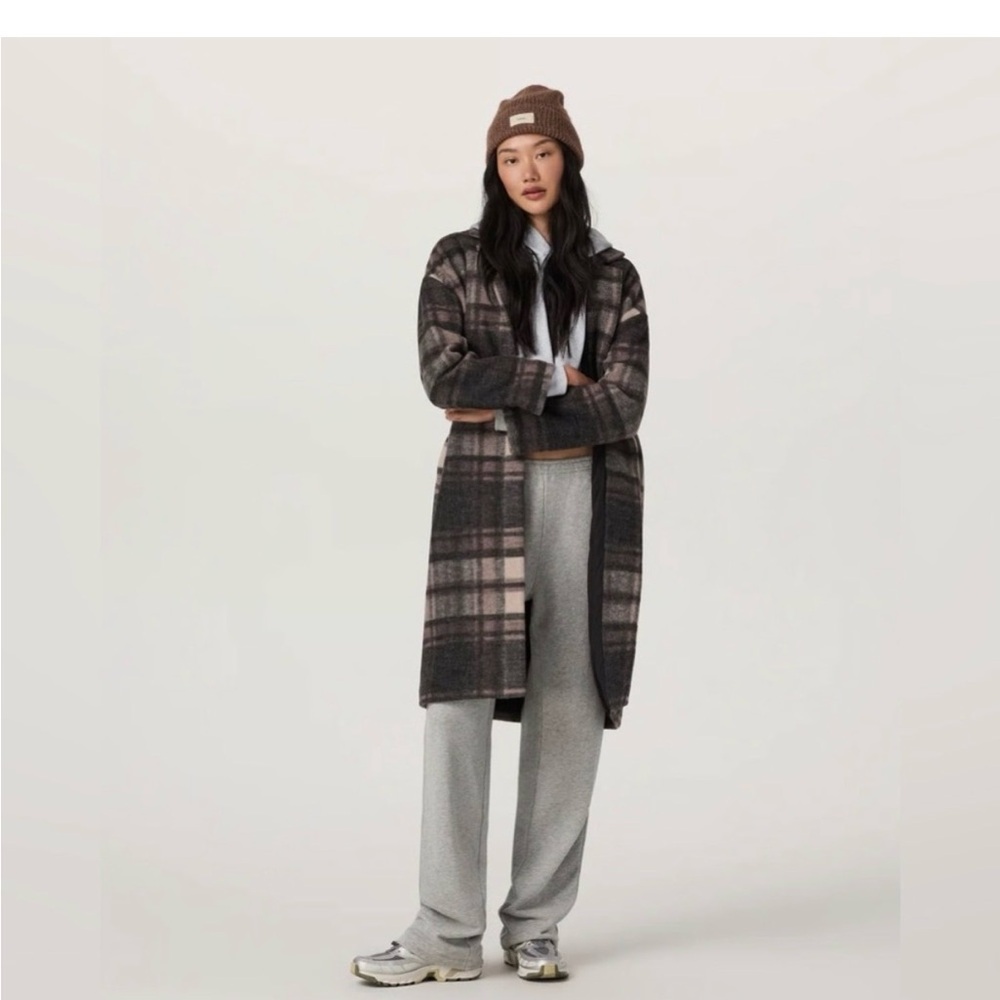 Vuori Ballard Trench